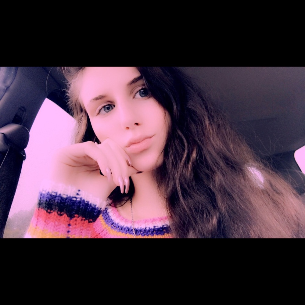 Meet your Posher, Breanna